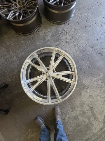 The same billet Intro wheel from another angle showing the bend in the rim
